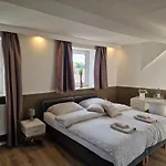 Zur Sonne Gasthaus-bar-events 3* Poppenhausen