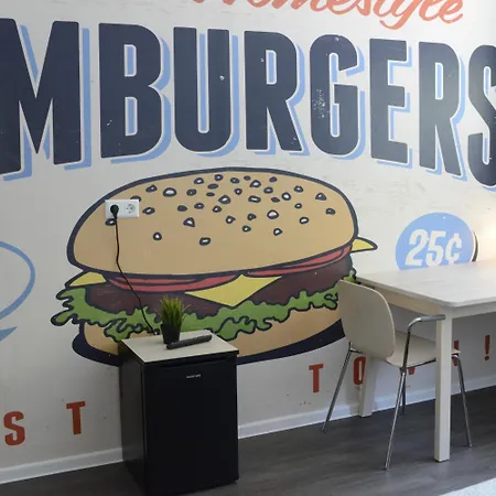 Πανσιόν Zur Sonne 